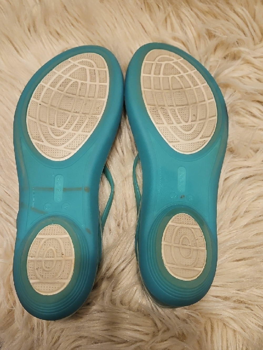 CROCS Teal Jelly Sandals with Pastel Stripe Accents - Picture 5 of 8